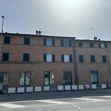 Casa Pincio - In Centro Con Parcheggio Privato - Affacciato Direttamente Sul Carnevale فانو
