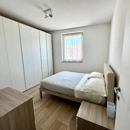 Casa Pincio - In Centro Con Parcheggio Privato - Affacciato Direttamente Sul Carnevale فانو